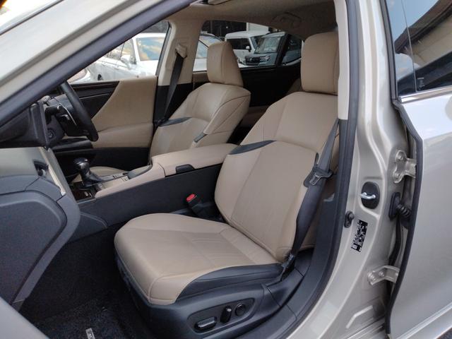 ES ES300h バージョンL 12ヶ月距離無制限保証 デジタルミラー TOM’Sエアロ マクレビ サンルーフ オートクルーズコントロール 衝突被害軽減システム 全周囲カメラ ナビ TV アルミホイール オートライト(65枚目)