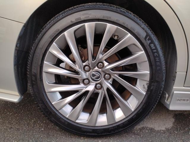 ES ES300h バージョンL 12ヶ月距離無制限保証 デジタルミラー TOM’Sエアロ マクレビ サンルーフ オートクルーズコントロール 衝突被害軽減システム 全周囲カメラ ナビ TV アルミホイール オートライト(72枚目)