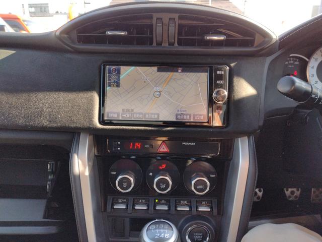 ８６ ＧＴリミテッド　１２ヶ月距離無制限保証　Ｂｌｕｅｔｏｏｔｈオーディオ　トルセンデフ　フルセグＴＶ　ＤＶＤ再生　バックカメラ　ナビ　ＴＶ　オートライト　ＬＥＤヘッドランプ　　シートヒーター　クルーズコントロール（26枚目）