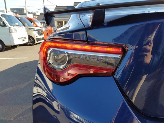 ８６ ＧＴリミテッド　１２ヶ月距離無制限保証　Ｂｌｕｅｔｏｏｔｈオーディオ　トルセンデフ　フルセグＴＶ　ＤＶＤ再生　バックカメラ　ナビ　ＴＶ　オートライト　ＬＥＤヘッドランプ　　シートヒーター　クルーズコントロール（50枚目）