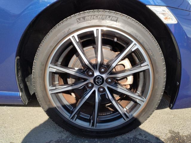 ８６ ＧＴリミテッド　１２ヶ月距離無制限保証　Ｂｌｕｅｔｏｏｔｈオーディオ　トルセンデフ　フルセグＴＶ　ＤＶＤ再生　バックカメラ　ナビ　ＴＶ　オートライト　ＬＥＤヘッドランプ　　シートヒーター　クルーズコントロール（56枚目）