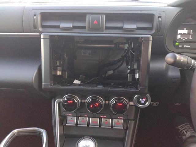 当店のお車をご覧いただきましてありがとうございます。お車についてのご質問やお見積りのご依頼、ご購入にあたってのご相談などお気軽にお問い合わせ下さい！