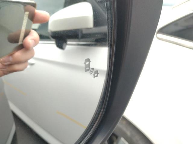 セレナ ハイウェイスターＶ　１２カ月走行距離無制限保証　両側パワースライドドア　ドラレコ　ＥＴＣ　アラウンドビューモニター　クリアランスソナー　オートクルーズコントロール　衝突被害軽減システム　ＬＥＤヘッドランプ　スマートキー（8枚目）