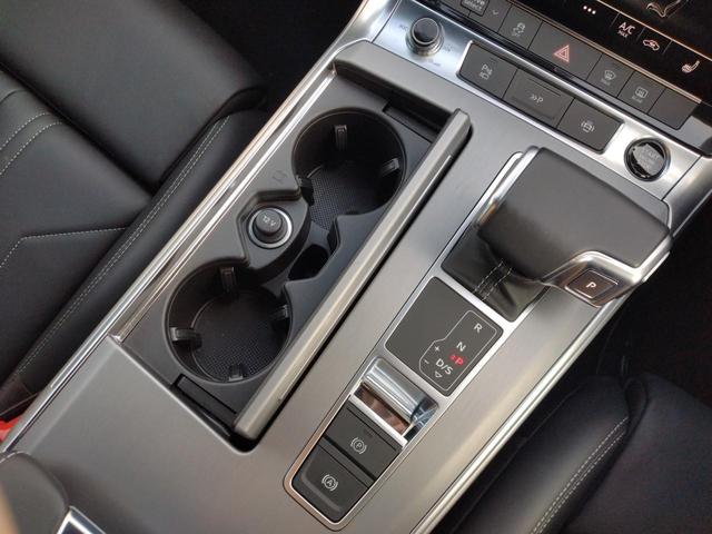 Ａ７スポーツバック ４０ＴＤＩクワトロ　Ｓラインパッケージ　【雹害】レザーシート　電動リアゲート　ドラレコ　パークアシスト　衝突被害軽減システム　３６０°カメラ　２１インチアルミホイール　ＬＥＤヘッドランプ　Ａｐｐｌｅ　ｃａｒｐｌａｙ、ＡｎｄｒｏｉｄＡｕｔｏ（22枚目）