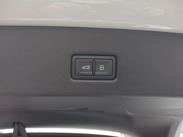 Ａ７スポーツバック ４０ＴＤＩクワトロ　Ｓラインパッケージ　【雹害】レザーシート　電動リアゲート　ドラレコ　パークアシスト　衝突被害軽減システム　３６０°カメラ　２１インチアルミホイール　ＬＥＤヘッドランプ　Ａｐｐｌｅ　ｃａｒｐｌａｙ、ＡｎｄｒｏｉｄＡｕｔｏ（53枚目）