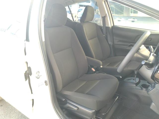 アクア Ｓスタイルブラック　１２カ月走行距離無制限保証　バックカメラ　クリアランスソナー　レーンアシスト　衝突被害軽減システム　オートマチックハイビーム　オートライト　スマートキー　アイドリングストップ　電動格納ミラー（32枚目）