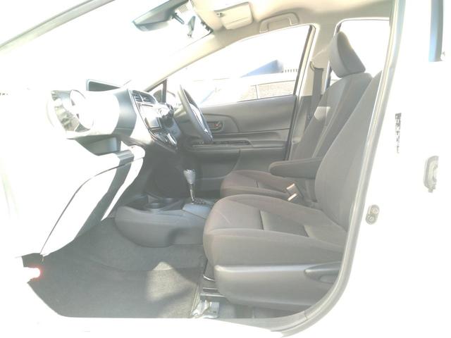 アクア Ｓスタイルブラック　１２カ月走行距離無制限保証　バックカメラ　クリアランスソナー　レーンアシスト　衝突被害軽減システム　オートマチックハイビーム　オートライト　スマートキー　アイドリングストップ　電動格納ミラー（37枚目）