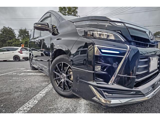 ヴォクシー ＺＳ　福祉車両　ＺＳウェルキャブタイプＩ　車いす１脚仕様　モデリスタエアロ　車高調整装置　電動固定装置　純正フルセグナビ　バックカメラ　トヨタセーフティーセンス　フリップダウンモニター　社外アルミホイール（52枚目）
