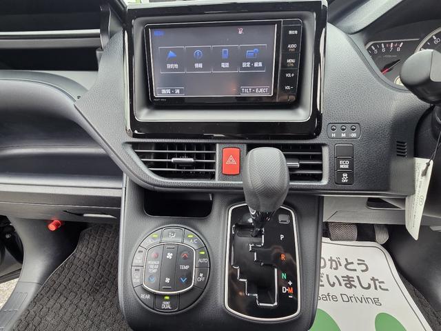 ヴォクシー Ｘ　福祉車両　１オーナー　車いす２脚積み使仕様　純正フルセグナビ　ビルトインＥＴＣ　パワースライドドア　ＡＢＳ　純正ヘッドライト（25枚目）