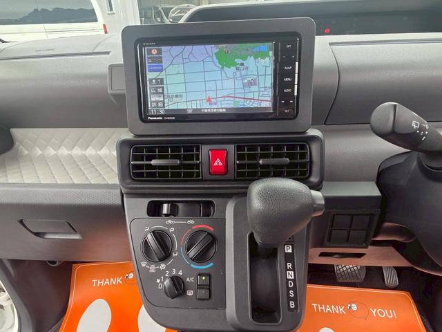 タント Ｌ　福祉車両　スロープタイプ　スマートアシスト　電動ウインチ　社外フルセグナビ　ＢＴ接続可　バックカメラ　６スピーカー　アップグレードパッケージ（21枚目）