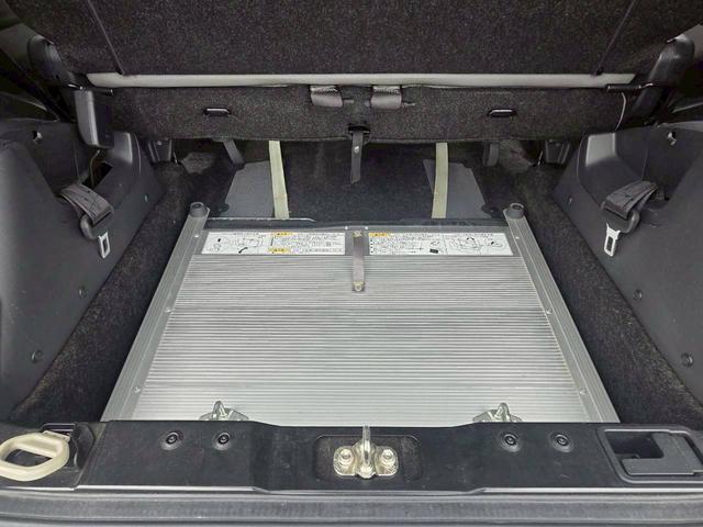 タント Ｌ　福祉車両　スロープタイプ　スマートアシスト　電動ウインチ　社外フルセグナビ　ＢＴ接続可　バックカメラ　６スピーカー　アップグレードパッケージ（30枚目）