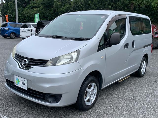 ＮＶ２００バネットバン 　車いす２台積み　オートステップ　電動固定装置　スライドドア　ＥＴＣ　ナビ　フルセグ　バックカメラ　乗車定員６人（18枚目）