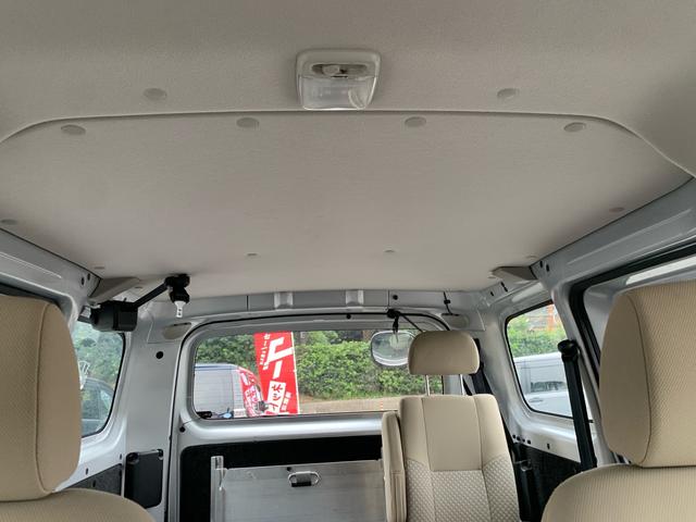 ＮＶ２００バネットバン 　車いす２台積み　オートステップ　電動固定装置　スライドドア　ＥＴＣ　ナビ　フルセグ　バックカメラ　乗車定員６人（55枚目）