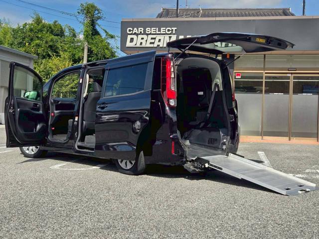 ノア 福祉車両 XウェルキャブタイプI 車いす1台積み仕様 電動スライドドア 純正ナビTV バックカメラ 後席フリップダウンモニター スマートキー セーフティセンス(2枚目)