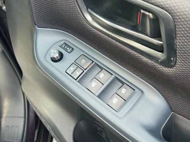 ノア 福祉車両 XウェルキャブタイプI 車いす1台積み仕様 電動スライドドア 純正ナビTV バックカメラ 後席フリップダウンモニター スマートキー セーフティセンス(11枚目)