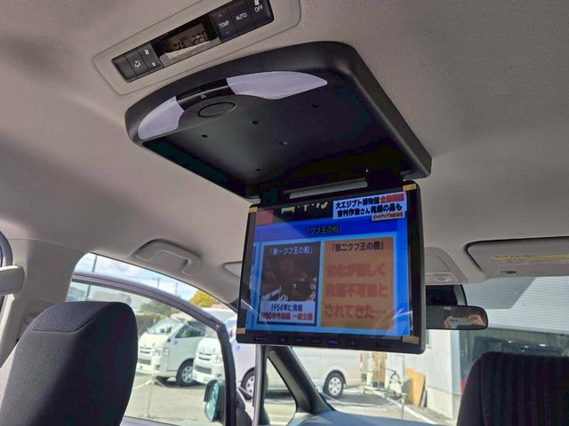 ノア 福祉車両 XウェルキャブタイプI 車いす1台積み仕様 電動スライドドア 純正ナビTV バックカメラ 後席フリップダウンモニター スマートキー セーフティセンス(25枚目)