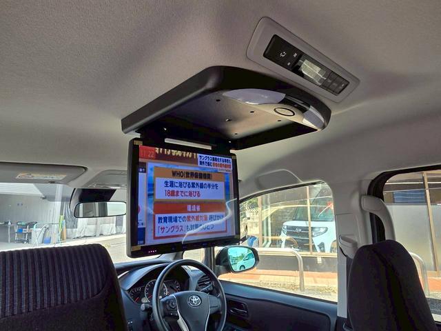 ノア 福祉車両 XウェルキャブタイプI 車いす1台積み仕様 電動スライドドア 純正ナビTV バックカメラ 後席フリップダウンモニター スマートキー セーフティセンス(26枚目)