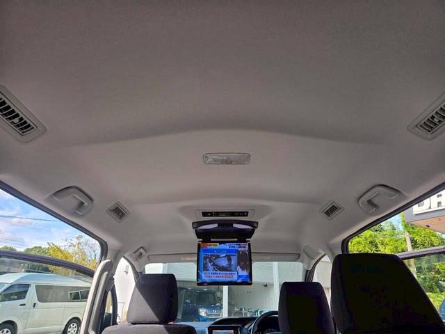 ノア 福祉車両 XウェルキャブタイプI 車いす1台積み仕様 電動スライドドア 純正ナビTV バックカメラ 後席フリップダウンモニター スマートキー セーフティセンス(28枚目)