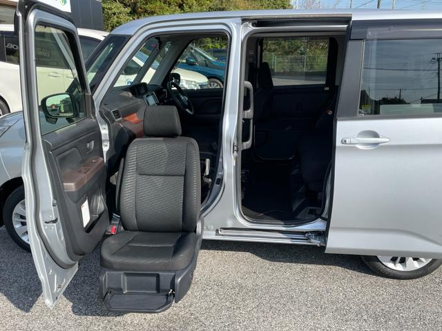 ルーミー 　ウェキャブ　サイドリフトアップ　両側パワースライドドア　スマートアシスト　クルーズコントロール　純正ドラレコ　純正ナビ　地デジ　バックカメラ（2枚目）