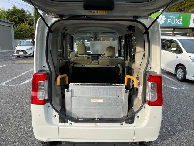 タント 　スローパー　Ｌ　ＳＡ２　スマートアシスト　ウインチ　両側スライドドア　ナビ（8枚目）