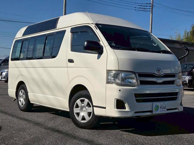 ハイエースバン 福祉車両 Bタイプ 車いす2基積み仕様車 10人乗り 純正ストレッチャー固定装置 電動スライドドア 電動サイドステップ 電動格納ミラー クリアランスソナー ルーフサイドウインドウ ワンオーナー(28枚目)