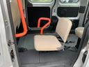 　車いす２台積み　オートステップ　電動固定装置　スライドドア　ＥＴＣ　ナビ　フルセグ　バックカメラ　乗車定員６人（32枚目）