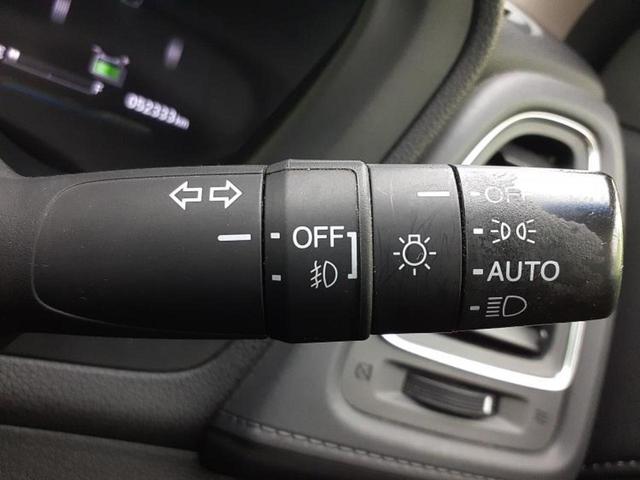 ヴェゼル ハイブリッドＺ・ホンダセンシング　純正　８インチ　ＳＤナビ／衝突安全装置／シートヒーター／車線逸脱防止支援システム／シート　ハーフレザー／ドライブレコーダー　純正／ヘッドランプ　ＬＥＤ／Ｂｌｕｅｔｏｏｔｈ接続／ＥＴＣ　バックカメラ（16枚目）