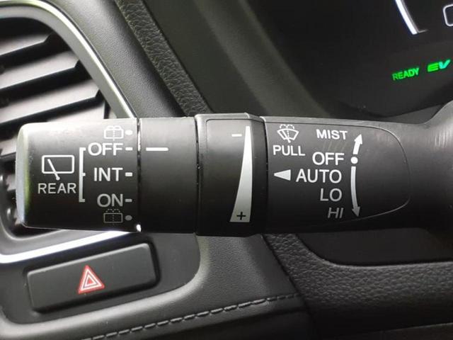 ヴェゼル ハイブリッドＺ・ホンダセンシング　純正　８インチ　ＳＤナビ／衝突安全装置／シートヒーター／車線逸脱防止支援システム／シート　ハーフレザー／ドライブレコーダー　純正／ヘッドランプ　ＬＥＤ／Ｂｌｕｅｔｏｏｔｈ接続／ＥＴＣ　バックカメラ（17枚目）