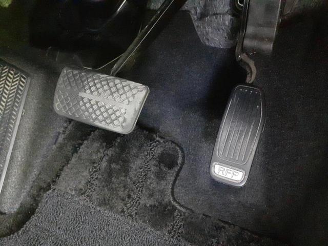 ヴェゼル ハイブリッドＺ・ホンダセンシング　純正　８インチ　ＳＤナビ／衝突安全装置／シートヒーター／車線逸脱防止支援システム／シート　ハーフレザー／ドライブレコーダー　純正／ヘッドランプ　ＬＥＤ／Ｂｌｕｅｔｏｏｔｈ接続／ＥＴＣ　バックカメラ（44枚目）