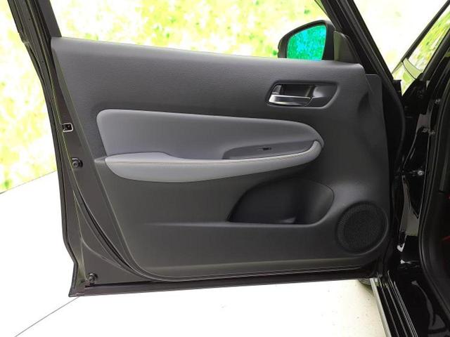 フィット ｅＨＥＶ　ＲＳ　保証書／ディスプレイオーディオ＋ナビ９インチ／衝突安全装置／車線逸脱防止支援システム／シート　ハーフレザー／ヘッドランプ　ＬＥＤ／ＵＳＢジャック／ＥＴＣ／ＥＢＤ付ＡＢＳ／横滑り防止装置　バックカメラ（22枚目）