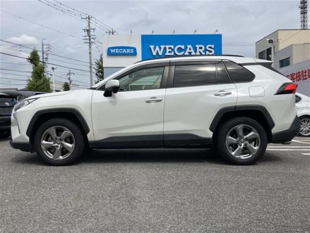 ＲＡＶ４ ４ＷＤ　Ｇ　保証書／純正　９インチ　ＳＤナビ／衝突安全装置／シートヒーター　前席／車線逸脱防止支援システム／シート　合皮／電動バックドア／ヘッドランプ　ＬＥＤ／Ｂｌｕｅｔｏｏｔｈ接続／ＥＴＣ／ＥＢＤ付ＡＢＳ（2枚目）