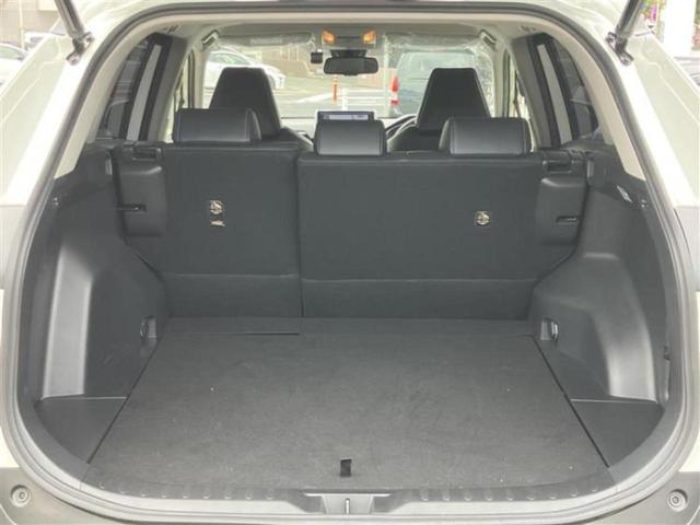 ＲＡＶ４ ４ＷＤ　Ｇ　保証書／純正　９インチ　ＳＤナビ／衝突安全装置／シートヒーター　前席／車線逸脱防止支援システム／シート　合皮／電動バックドア／ヘッドランプ　ＬＥＤ／Ｂｌｕｅｔｏｏｔｈ接続／ＥＴＣ／ＥＢＤ付ＡＢＳ（7枚目）