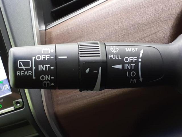 フリード Ｇホンダセンシング　衝突安全装置／両側電動スライドドア／シートヒーター　前席／車線逸脱防止支援システム／ドライブレコーダー　社外／ＵＳＢジャック／Ｂｌｕｅｔｏｏｔｈ接続／ＥＴＣ／ＥＢＤ付ＡＢＳ／横滑り防止装置　ＴＶ（17枚目）