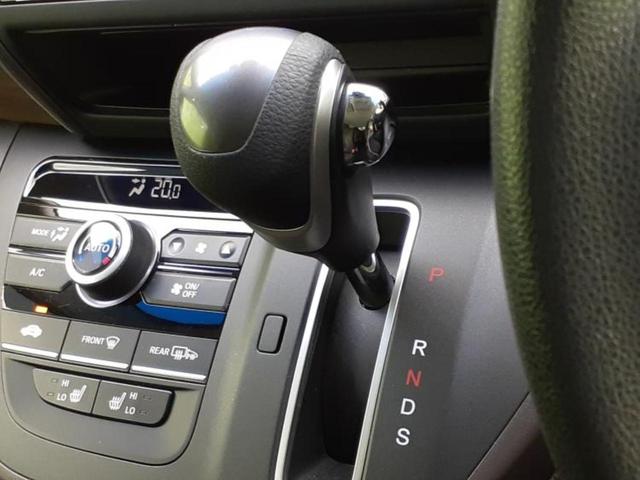 フリード Ｇホンダセンシング　衝突安全装置／両側電動スライドドア／シートヒーター　前席／車線逸脱防止支援システム／ドライブレコーダー　社外／ＵＳＢジャック／Ｂｌｕｅｔｏｏｔｈ接続／ＥＴＣ／ＥＢＤ付ＡＢＳ／横滑り防止装置　ＴＶ（18枚目）