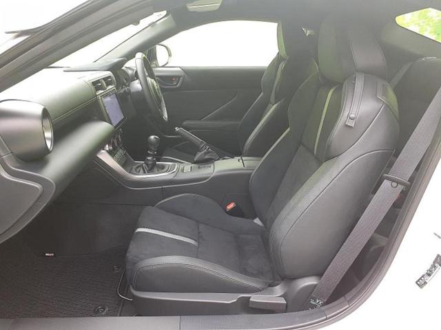 GR86 RZ 保証書/ディスプレイオーディオ+ナビ9インチ/シートヒーター/車線逸脱防止支援システム/シート ハーフレザー/パーキングアシスト バックガイド/ヘッドランプ LED アダプティブクルーズコントロール(6枚目)