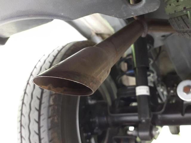 ハイゼットカーゴ デラックス 保証書/ディスプレイオーディオ/衝突安全装置/車線逸脱防止支援システム/ドライブレコーダー 社外/Bluetooth接続/ETC/EBD付ABS/横滑り防止装置/アイドリングストップ/バックモニター(31枚目)