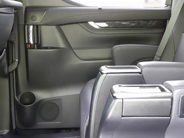 アルファードハイブリッド 4WDハイブリッドSR Cパッケージ 保証書/ディスプレイオーディオ/フリップダウンモニター/デジタルインナーミラー/両側電動スライドドア/シートヒーター/シート 合皮/電動バックドア/ヘッドランプ LED/ETC/EBD付ABS 4WD(23枚目)