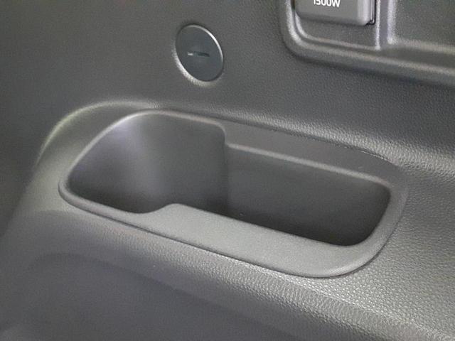 シエンタ ハイブリッドZ 新品タイヤ/保証書/ディスプレイオーディオ+ナビ10インチ/衝突安全装置/両側電動スライドドア/パノラミックビューモニター/車線逸脱防止支援システム/ヘッドランプ LED 衝突被害軽減システム ETC(36枚目)