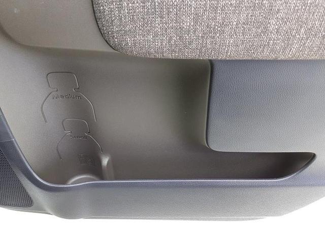 シエンタ ハイブリッドZ 新品タイヤ/保証書/ディスプレイオーディオ+ナビ10インチ/衝突安全装置/両側電動スライドドア/パノラミックビューモニター/車線逸脱防止支援システム/ヘッドランプ LED 衝突被害軽減システム ETC(44枚目)