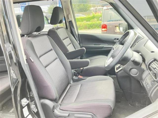 セレナ ハイウェイスターＶセレクション２　保証書／純正　９インチ　ＳＤナビ／フリップダウンモニター／衝突安全装置／両側電動スライドドア／アラウンドビューモニター／車線逸脱防止支援システム／ドライブレコーダー　純正／ヘッドランプ　ＬＥＤ　ＥＴＣ（5枚目）