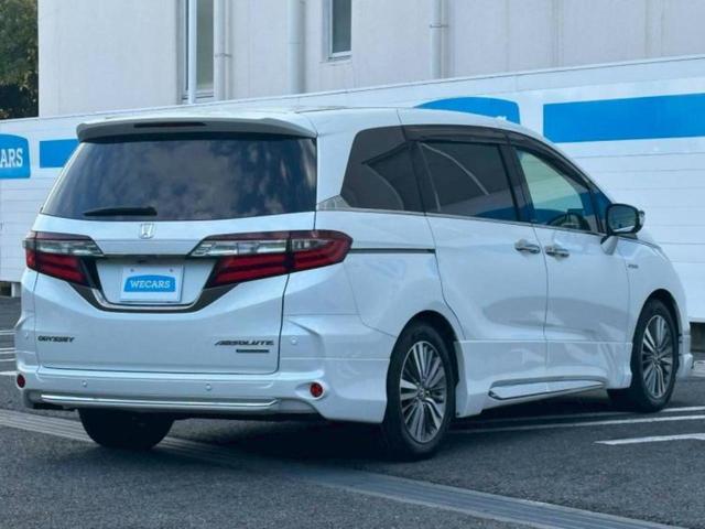 オデッセイハイブリッド ハイブリッドアブソルート・EXホンダセンシング 新品タイヤ/純正エアロ/保証書/純正 9インチ SDナビ/フリップダウンモニター 純正 11.6インチ/衝突安全装置/両側電動スライドドア/マルチビューカメラシステム/車線逸脱防止支援システム(3枚目)