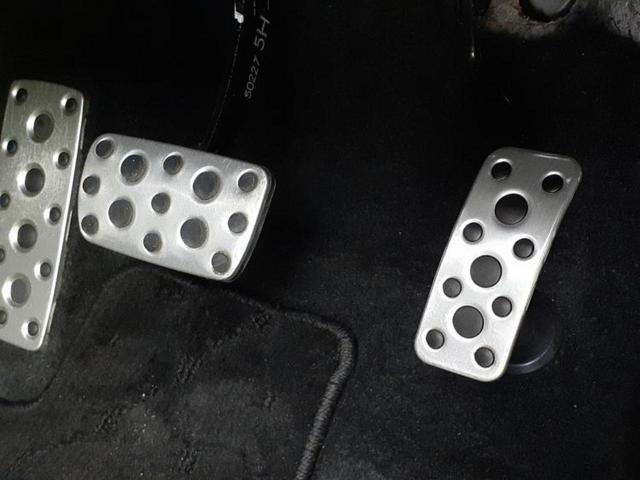 フォレスター ４ＷＤ　Ｓリミテッド　保証書／純正　ＳＤナビ／衝突安全装置／シートヒーター／車線逸脱防止支援システム／シート　ハーフレザー／ヘッドランプ　ＨＩＤ／ＥＴＣ／ＥＢＤ付ＡＢＳ／横滑り防止装置／アイドリングストップ　電動シート（42枚目）