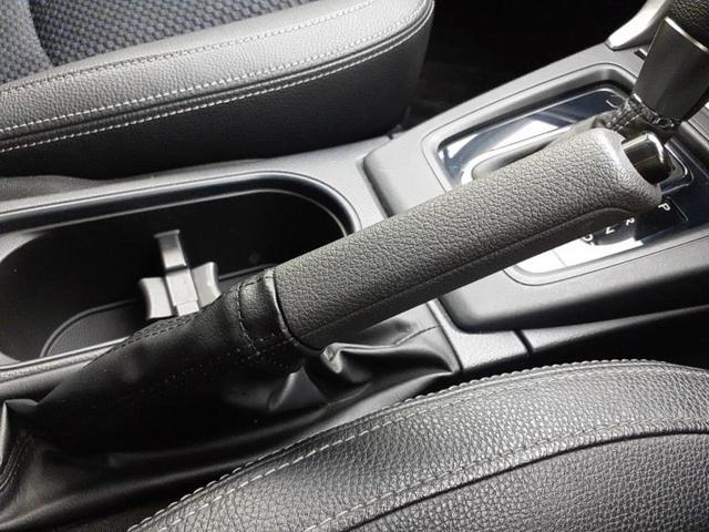 フォレスター ４ＷＤ　Ｓリミテッド　保証書／純正　ＳＤナビ／衝突安全装置／シートヒーター／車線逸脱防止支援システム／シート　ハーフレザー／ヘッドランプ　ＨＩＤ／ＥＴＣ／ＥＢＤ付ＡＢＳ／横滑り防止装置／アイドリングストップ　電動シート（46枚目）