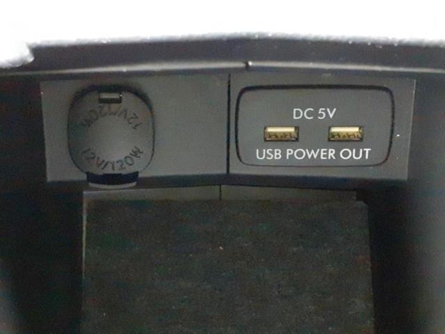 フォレスター ４ＷＤ　Ｓリミテッド　保証書／純正　ＳＤナビ／衝突安全装置／シートヒーター／車線逸脱防止支援システム／シート　ハーフレザー／ヘッドランプ　ＨＩＤ／ＥＴＣ／ＥＢＤ付ＡＢＳ／横滑り防止装置／アイドリングストップ　電動シート（51枚目）