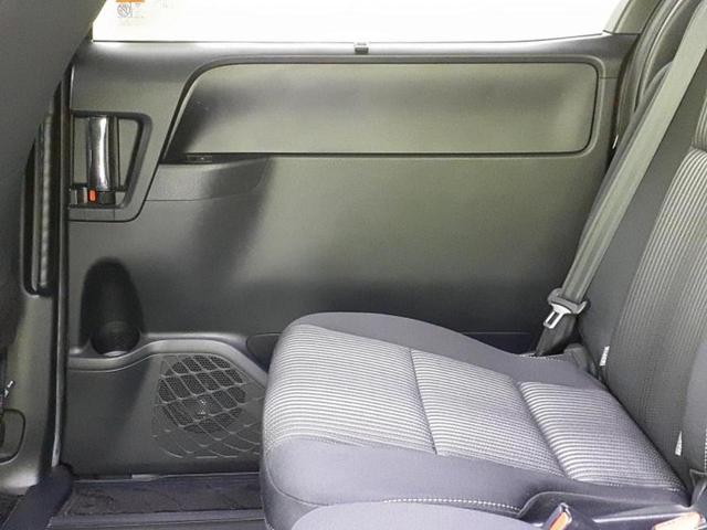 ヴォクシー ＺＳキラメキ２　保証書／純正　９インチ　ＳＤナビ／衝突安全装置／両側電動スライドドア／車線逸脱防止支援システム／ヘッドランプ　ＬＥＤ／Ｂｌｕｅｔｏｏｔｈ接続／ＥＴＣ／ＥＢＤ付ＡＢＳ／横滑り防止装置　バックカメラ（23枚目）