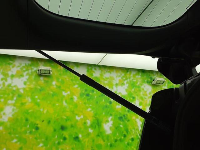 ヴォクシー ＺＳキラメキ２　保証書／純正　９インチ　ＳＤナビ／衝突安全装置／両側電動スライドドア／車線逸脱防止支援システム／ヘッドランプ　ＬＥＤ／Ｂｌｕｅｔｏｏｔｈ接続／ＥＴＣ／ＥＢＤ付ＡＢＳ／横滑り防止装置　バックカメラ（37枚目）