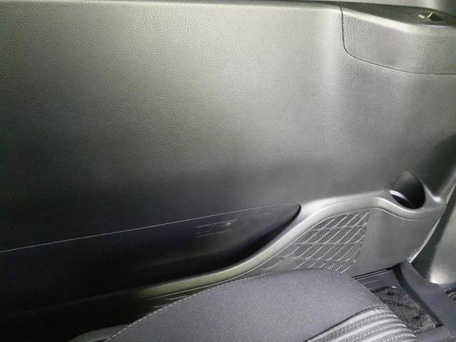 ヴォクシー ＺＳキラメキ２　保証書／純正　９インチ　ＳＤナビ／衝突安全装置／両側電動スライドドア／車線逸脱防止支援システム／ヘッドランプ　ＬＥＤ／Ｂｌｕｅｔｏｏｔｈ接続／ＥＴＣ／ＥＢＤ付ＡＢＳ／横滑り防止装置　バックカメラ（47枚目）