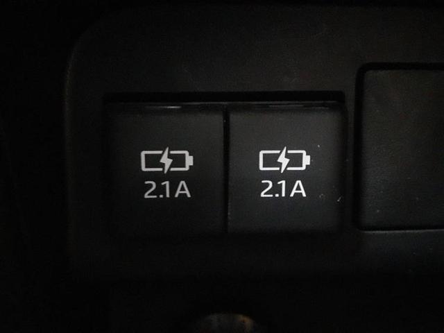 ヴォクシー ＺＳキラメキ２　保証書／純正　９インチ　ＳＤナビ／衝突安全装置／両側電動スライドドア／車線逸脱防止支援システム／ヘッドランプ　ＬＥＤ／Ｂｌｕｅｔｏｏｔｈ接続／ＥＴＣ／ＥＢＤ付ＡＢＳ／横滑り防止装置　バックカメラ（51枚目）