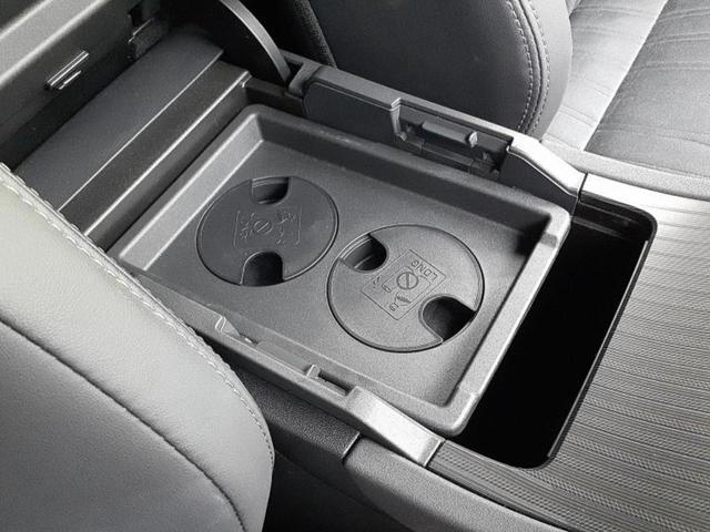 ハリアー G モデリスタエアロ/保証書/ディスプレイオーディオ+ナビ12.3インチ/デジタルインナーミラー/衝突安全装置/車線逸脱防止支援システム/シート ハーフレザー/電動バックドア 衝突被害軽減システム 記録簿(32枚目)