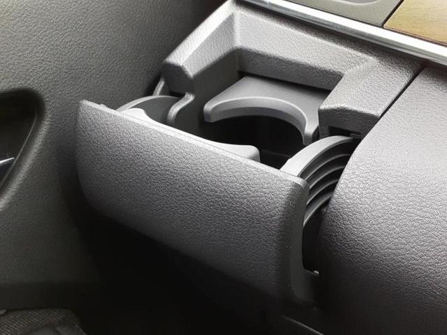 オーラ Ｇ　保証書／インテリジェントルームミラー／衝突安全装置／全方位モニター／車線逸脱防止支援システム／ヘッドランプ　ＬＥＤ／ＥＢＤ付ＡＢＳ／横滑り防止装置／アイドリングストップ／フロントモニター　全周囲カメラ（47枚目）